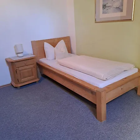Apartment Haus Moni *